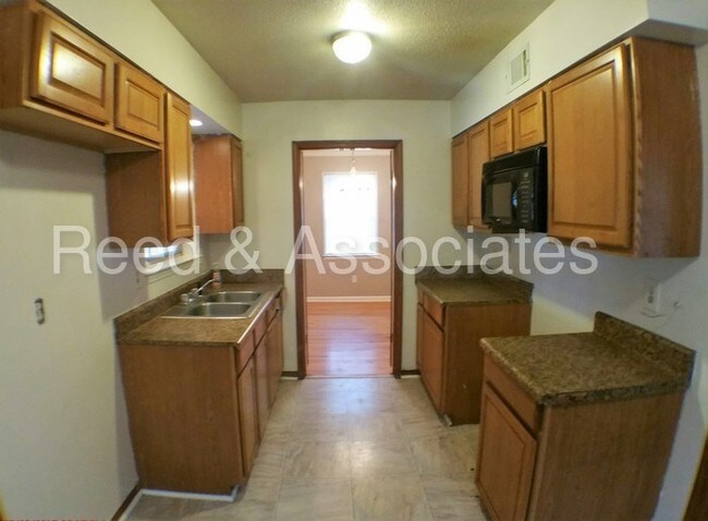 Foto del edificio - 5188 Banbury Ave