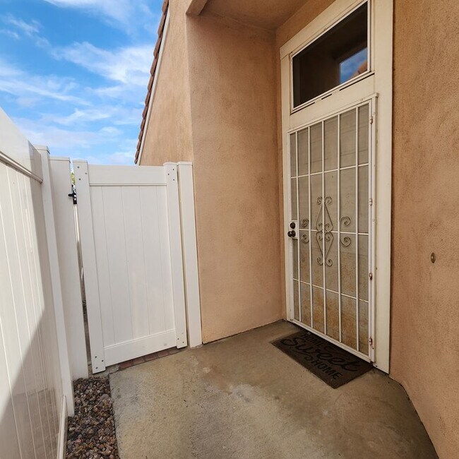 Foto del edificio - 29806 Coral Tree Ct