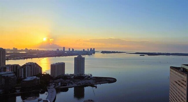 Photo - 951 Brickell Ave cu-4308 Apartment