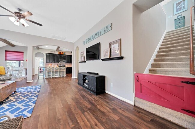 Building Photo - 17010 Sculptured Rock Ln
