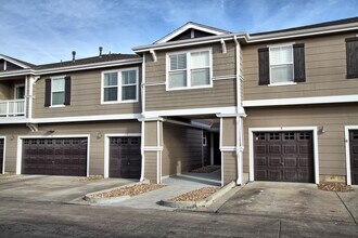 Building Photo - 17201 Lark Water Ln
