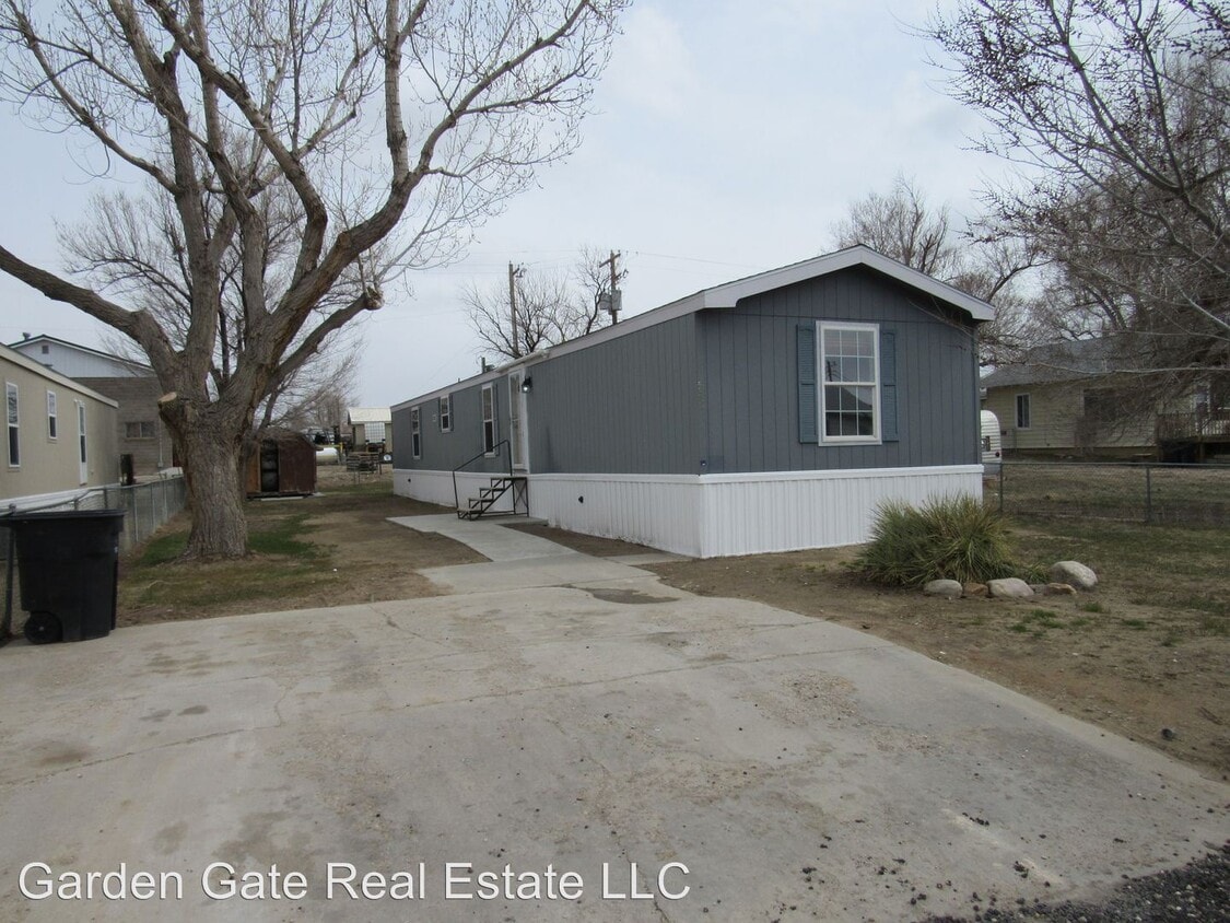Foto principal - 3 br, 2 bath House - 541 N 1st