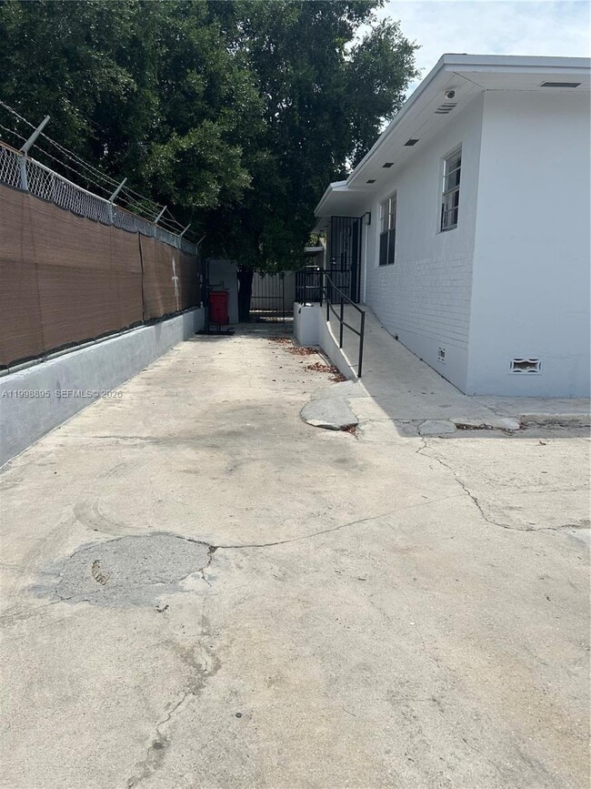 Building Photo - 13425 NW 31st Ave