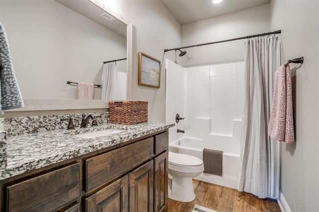 Building Photo - 2708 James Rd