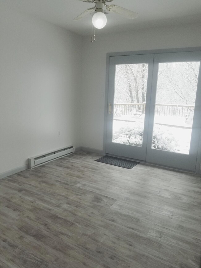 Bedroom 2 - 607 E Shelby St