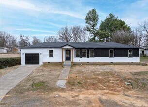 Building Photo - 48 W Gary St