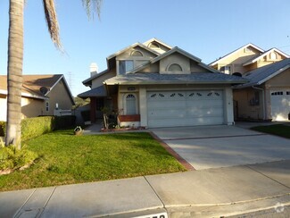 Building Photo - 28552 Avocado Pl