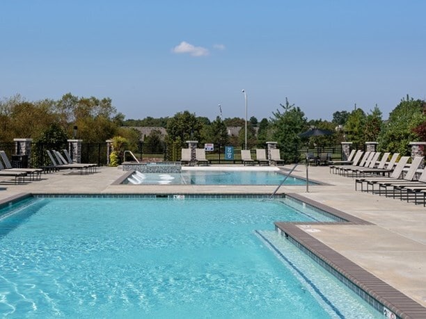 Building Photo - The BLVD at Hays