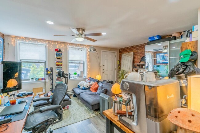 Foto del edificio - 214 6th St