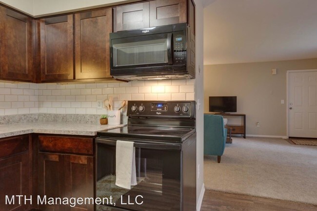 Foto del edificio - 2 br, 1 bath Apartment - 5871 Althea Street