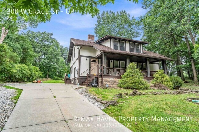 Foto del edificio - 300 W Grace St. Bedford, OH - Spacious 2 b...
