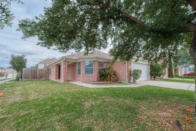 Building Photo - 7303 Foxvista Ln