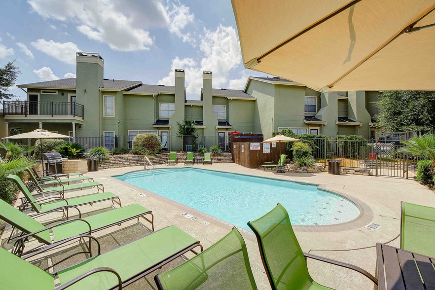 Castle Hills Townhomes Rentals San Antonio, TX