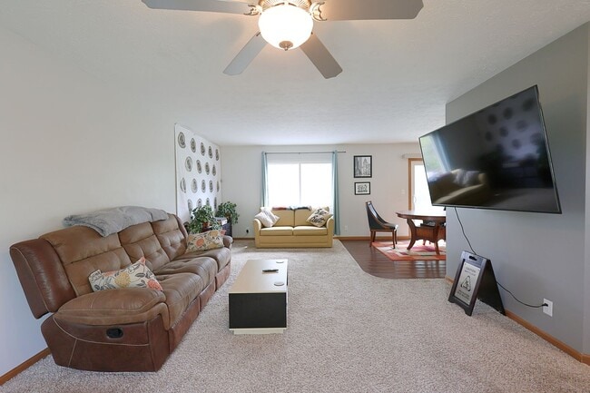 Building Photo - Spacious 4-Bedroom Home with Pond Views & Private Backyard