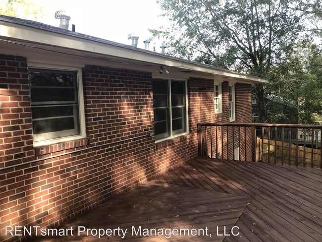Foto del edificio - 4 br, 1 bath House - 724 Turner Road