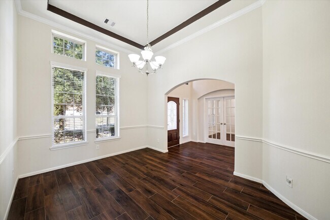 Foto del edificio - 5015 Blackwater Ln