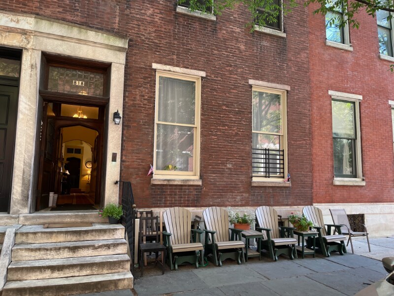 Primary Photo - 1818 Pine St