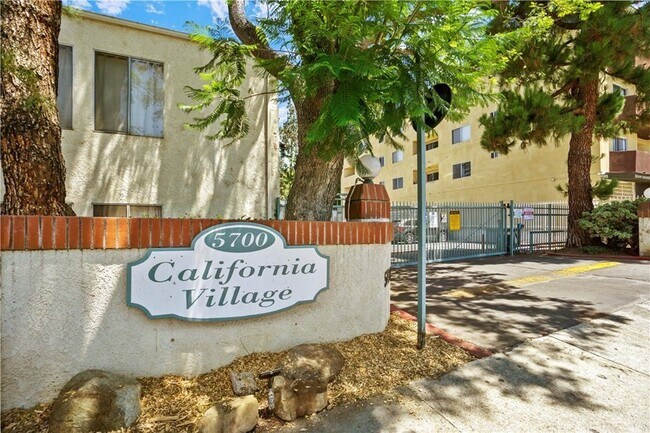 Foto del edificio - 5700 Etiwanda Ave
