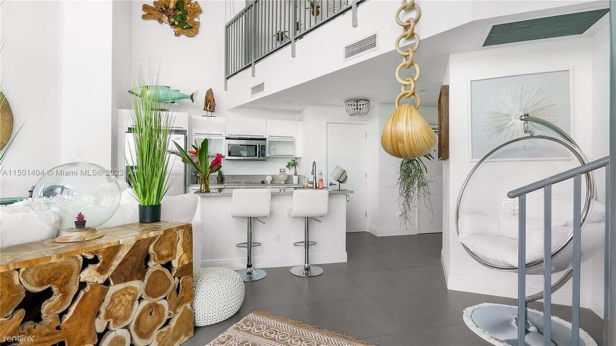 Primary Photo - 1 br, 1.5 bath Condo - 888 Biscayne Blvd A...