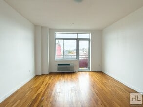 Building Photo - NO FEE / Spacious Sunlit Bushwick Studio / Balcony
