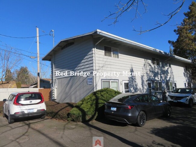 Foto del edificio - 5620 SW Erickson Ave