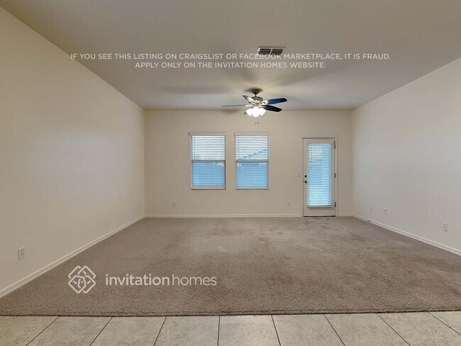 Foto del edificio - 35562 W Santa Clara Ave