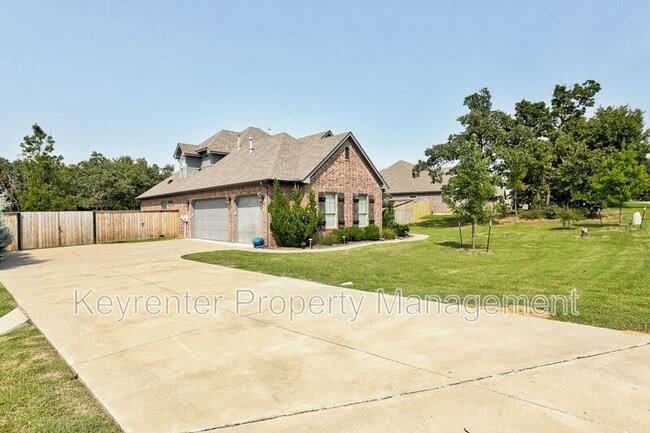 Foto del edificio - 15121 SE 56th St