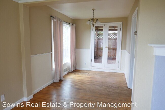 Building Photo - 3512 Harrison Ave