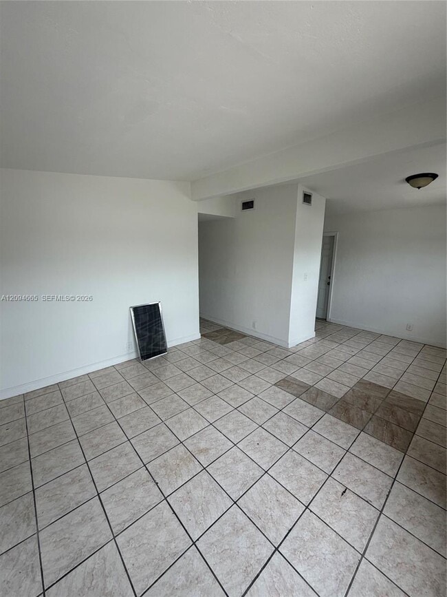 Foto del edificio - 520 W 22nd St