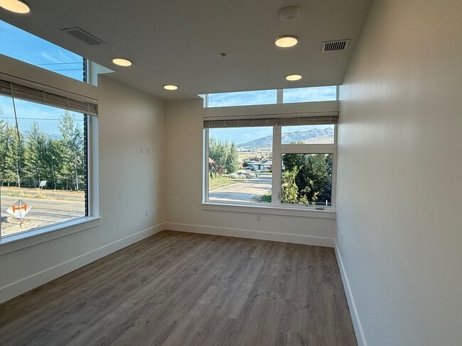 Building Photo - New construction - Valley Apartments