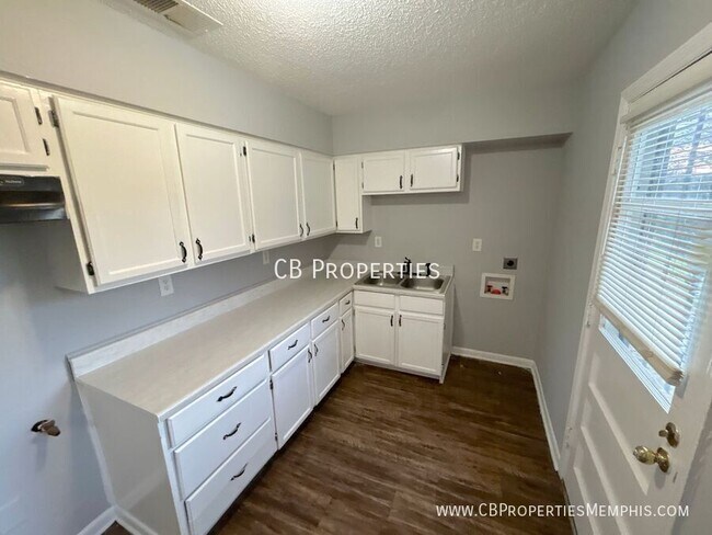 Foto del edificio - 3509 Brantley Rd