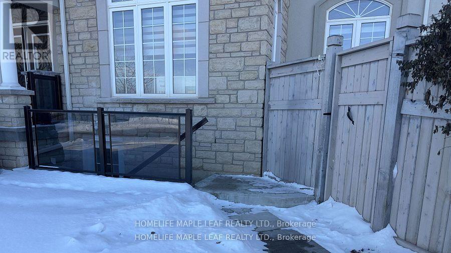 Primary Photo - 79 Monkton Cir