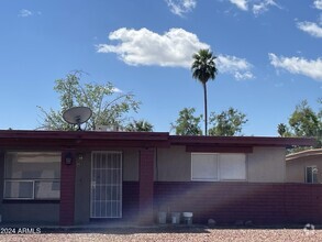 Building Photo - 1205 W Southern Ave