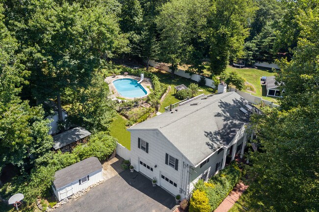 Building Photo - 59 Winesap Rd