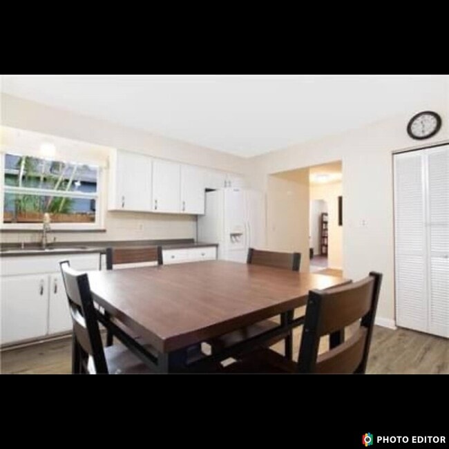 Building Photo - 7075 65th Way N