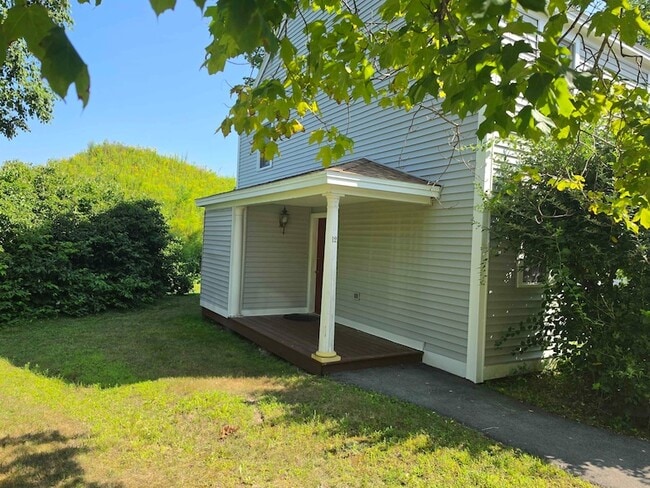 Building Photo - 251 W Knox Marsh Rd