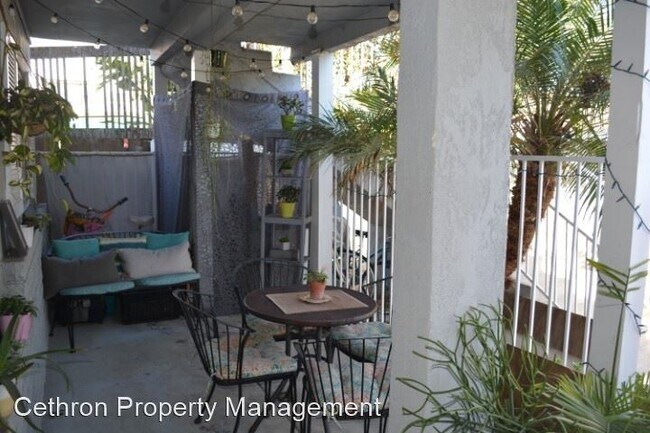 Building Photo - 4937 1/2-4937 1/2 Coronado Ave