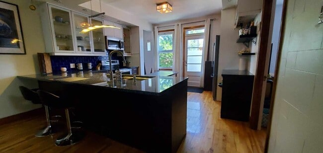Cuisine / Kitchen - 8977 Rue Berri