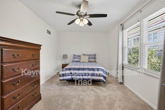 Foto del edificio - 115 S Mendenhall St