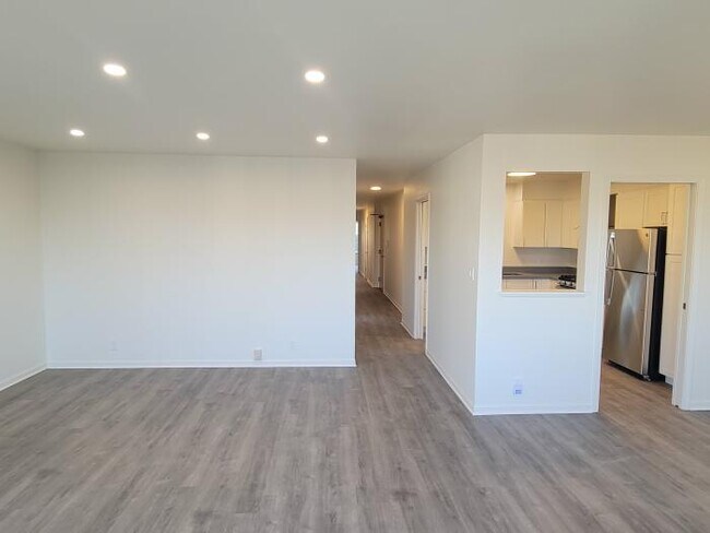 Building Photo - 4 bedroom in San Francisco CA 94118