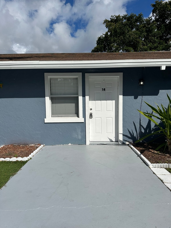Photo - 4810 Davis Rd (Lake Worth Beach, FL)