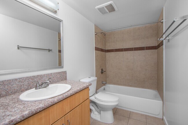 Foto del edificio - 13429 Vanowen St