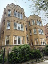Building Photo - 7841 S Essex Ave