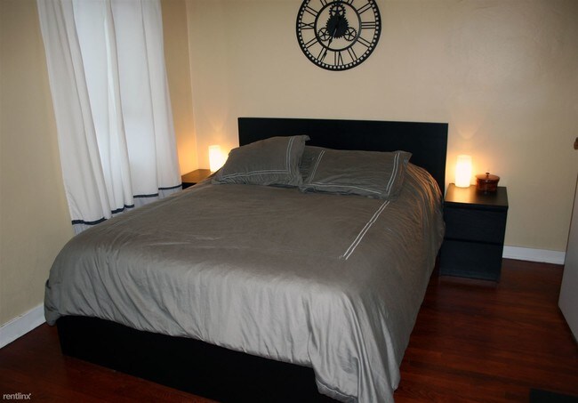 Foto del edificio - 113 Parkside Ave