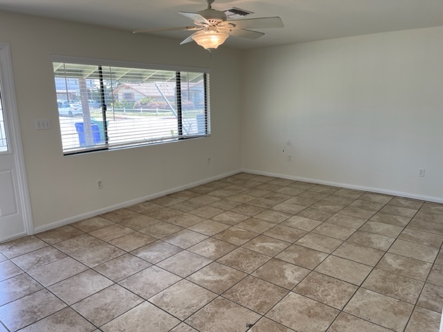 Building Photo - 6302 Mt Aguilar Dr