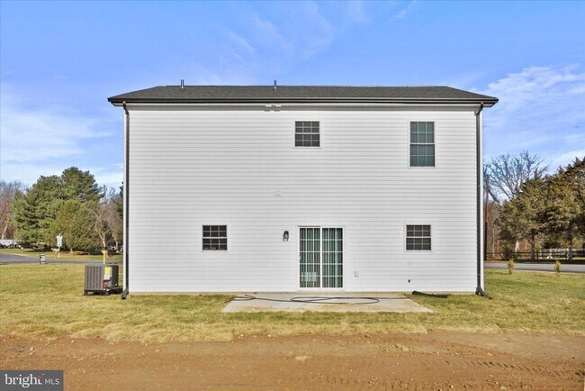 Building Photo - 118 Windsor Knit Rd