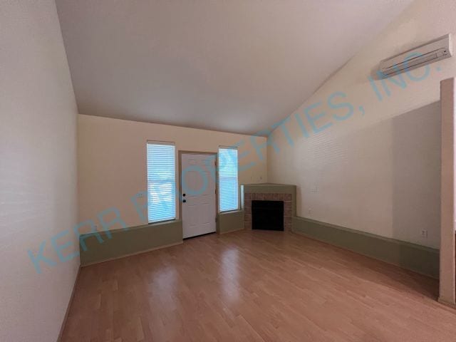 Foto del edificio - 2833 NE Division St