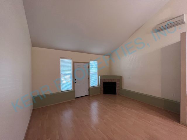 Photo - 2833 NE Division St Townhome