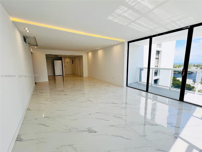 Foto del edificio - 20505 E Country Club Dr