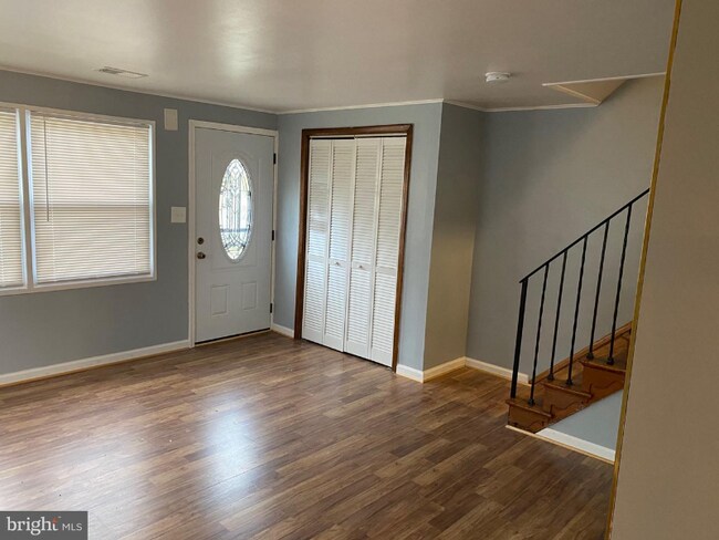 Foto del edificio - 1601 Lyle Ct